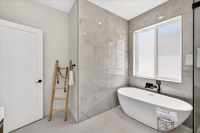 885 Connie Lane, San Jose, CA 95122