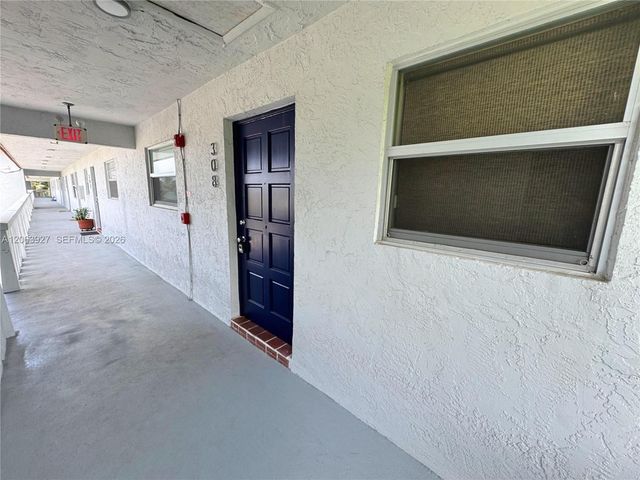 1400 NE 57th Street 308, Fort Lauderdale, FL 33334