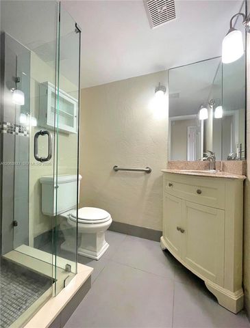 1400 NE 57th Street 308, Fort Lauderdale, FL 33334