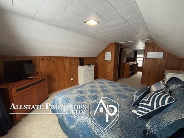 1327 Moores River Drive, Lansing, MI 48910