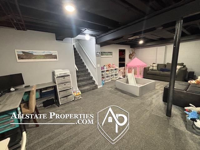 1327 Moores River Drive, Lansing, MI 48910