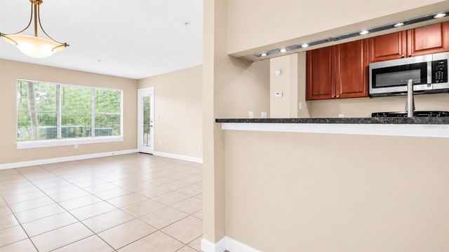 11901 4TH STREET N 3105, St Petersburg, FL 33716