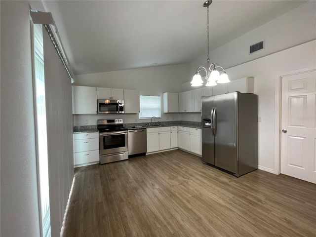 8209 E ROSKO COURT, Floral City, FL 34436