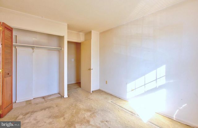 7856 LAKECREST DR, Greenbelt, MD 20770