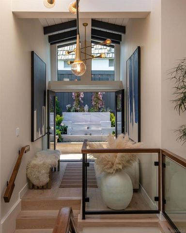 5780 Rutgers Road, La Jolla, CA 92037