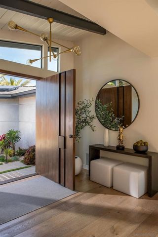 5780 Rutgers Road, La Jolla, CA 92037