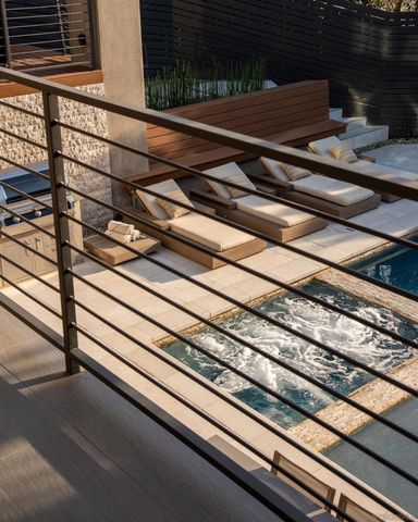 5780 Rutgers Road, La Jolla, CA 92037