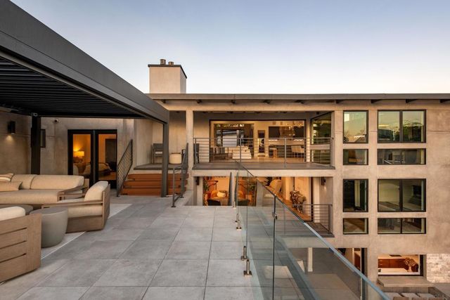 5780 Rutgers Road, La Jolla, CA 92037