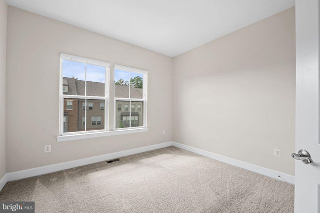9516 CAPITAL LN, Upper Marlboro, MD 20774