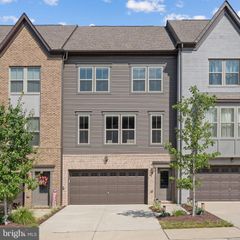 9516 CAPITAL LN, Upper Marlboro, MD 20774