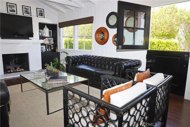 105 Via Ravenna, Newport Beach, CA 92663