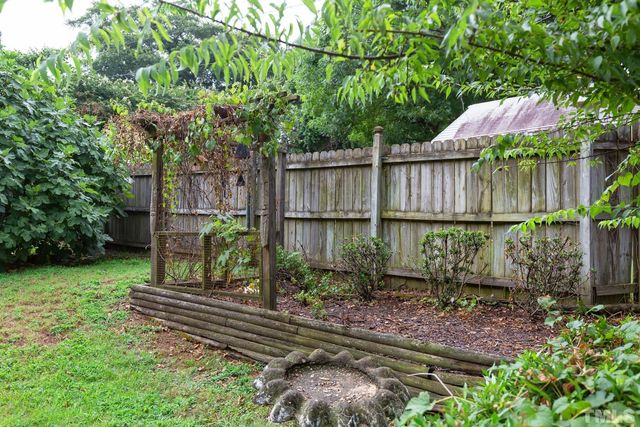 205 Plainview Avenue, Raleigh, NC 27604