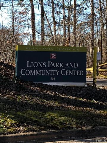 205 Plainview Avenue, Raleigh, NC 27604