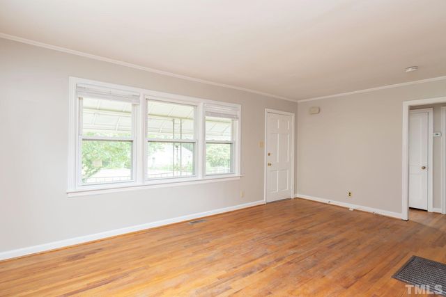 205 Plainview Avenue, Raleigh, NC 27604