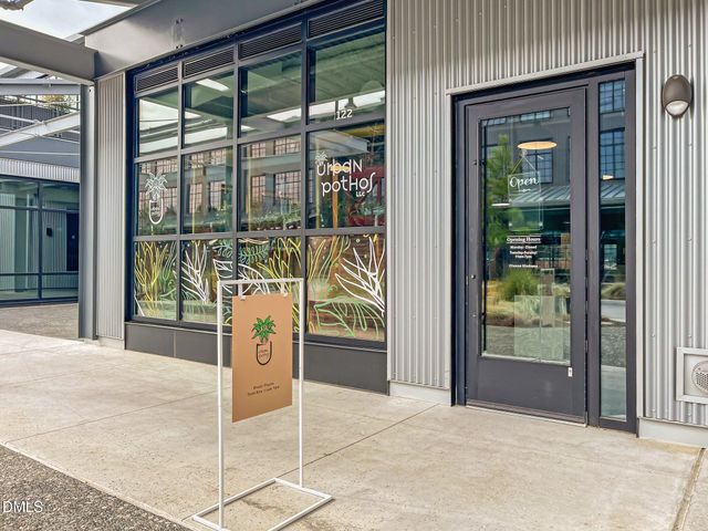 205 Plainview Avenue, Raleigh, NC 27604