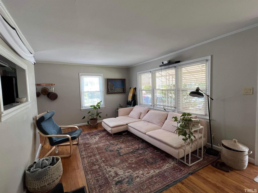 205 Plainview Avenue, Raleigh, NC 27604