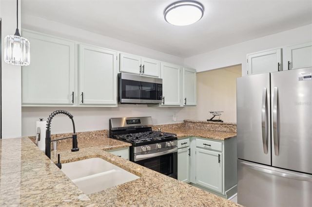 703 MAGNOLIA PLACE, Winter Haven, FL 33884