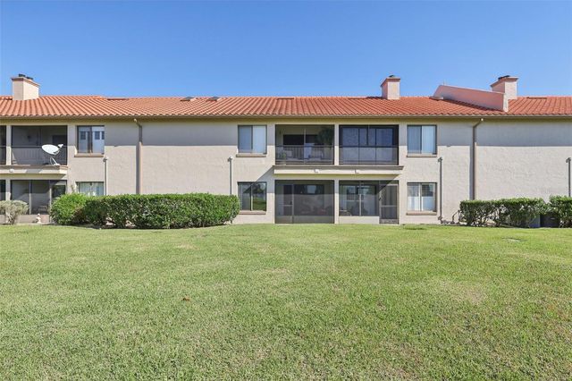 703 MAGNOLIA PLACE, Winter Haven, FL 33884