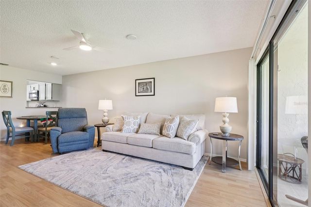 703 MAGNOLIA PLACE, Winter Haven, FL 33884