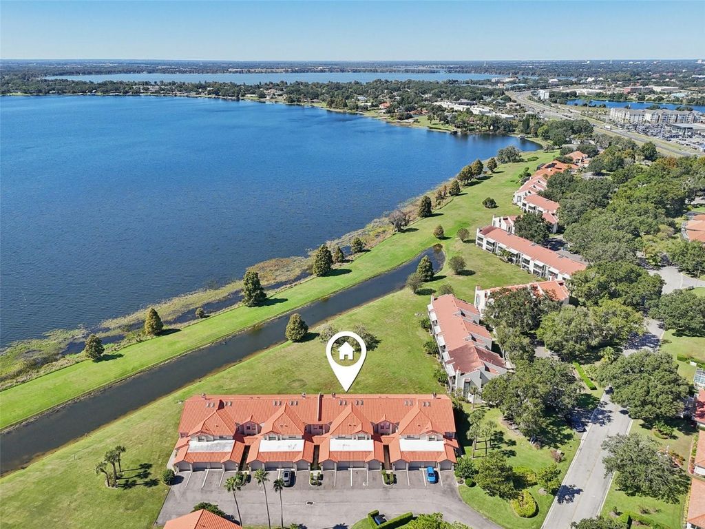 703 MAGNOLIA PLACE, Winter Haven, FL 33884