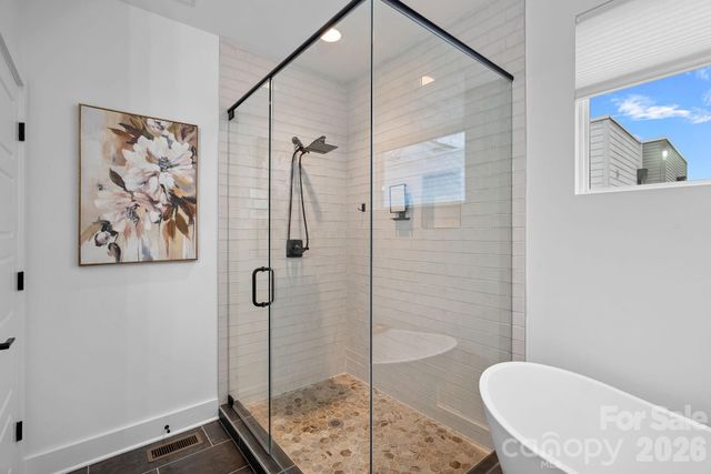 306 Wesley Heights Way, Charlotte, NC 28208