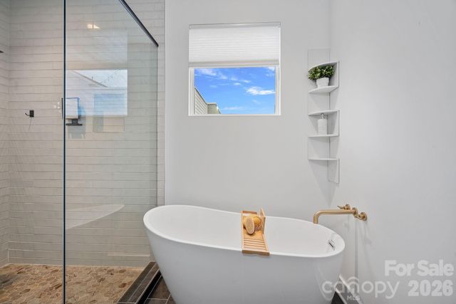 306 Wesley Heights Way, Charlotte, NC 28208