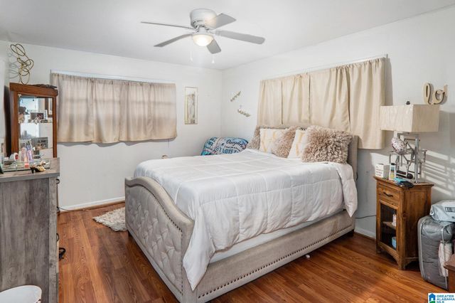 2329 3RD WAY NE, Center Point, AL 35215