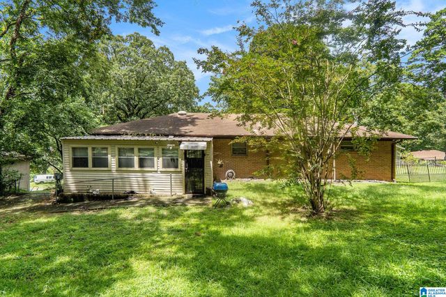 2329 3RD WAY NE, Center Point, AL 35215