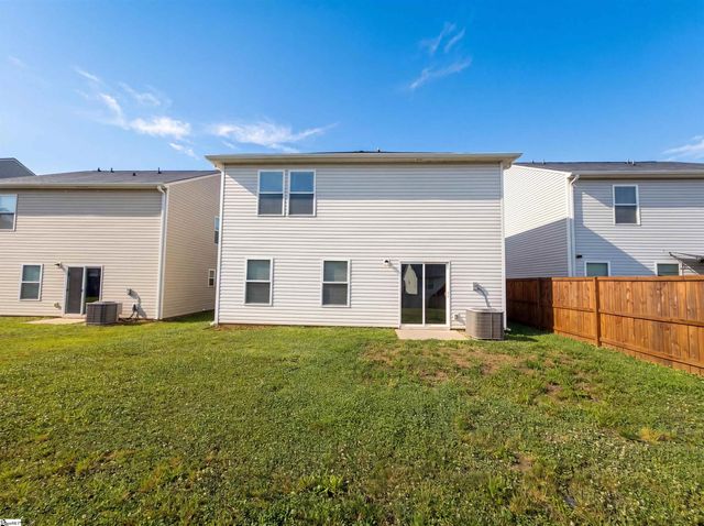 667 Farmstead Trail, Inman, SC 29349