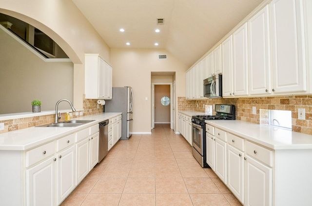 3747 Heritage Colony Drive, Missouri City, TX 77459