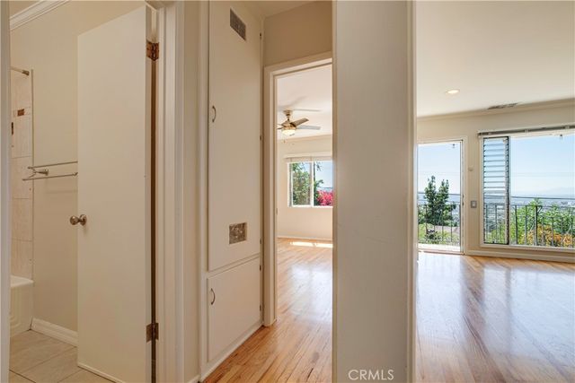 1438 Corona Drive A, Glendale, CA 91205