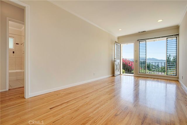 1438 Corona Drive A, Glendale, CA 91205