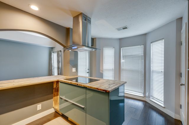 2402 Nashboro Blvd, Nashville, TN 37217