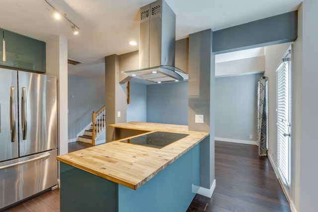 2402 Nashboro Blvd, Nashville, TN 37217