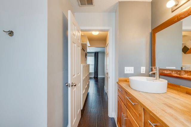 2402 Nashboro Blvd, Nashville, TN 37217