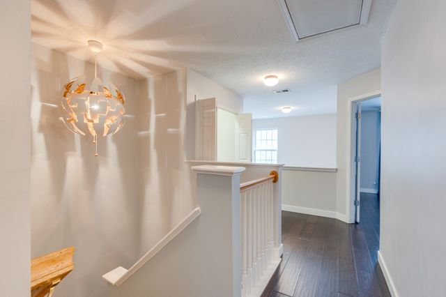 2402 Nashboro Blvd, Nashville, TN 37217