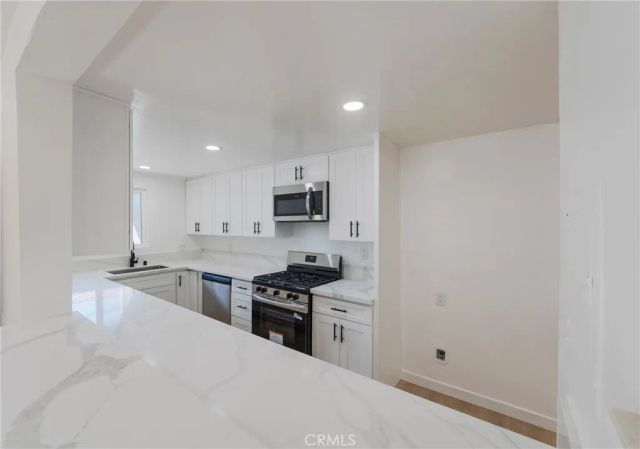 1239 W Rosecrans 31, Gardena, CA 90247