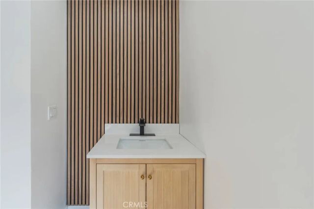 1239 W Rosecrans 31, Gardena, CA 90247