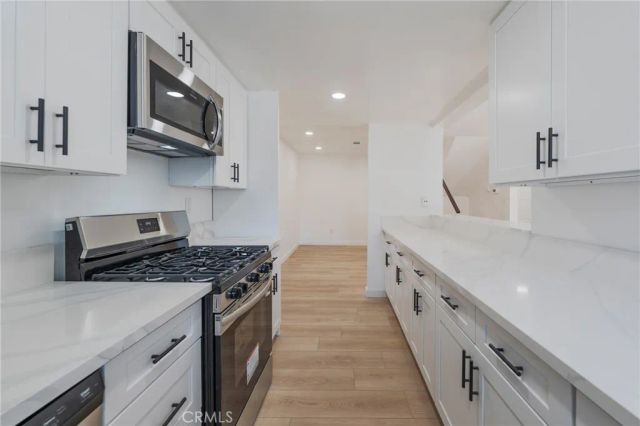 1239 W Rosecrans 31, Gardena, CA 90247