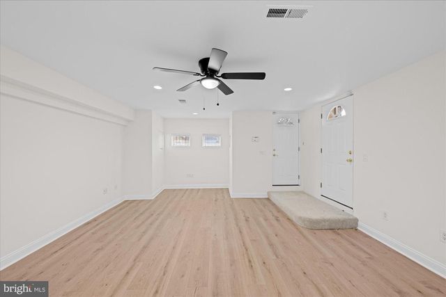 221 M ST NW, Washington, DC 20001