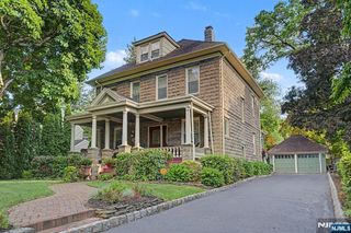 11 Willow Street, Cranford, NJ 07016