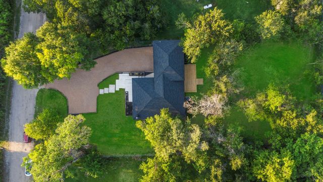 21015 Britt Oaks Drive, Alvin, TX 77511