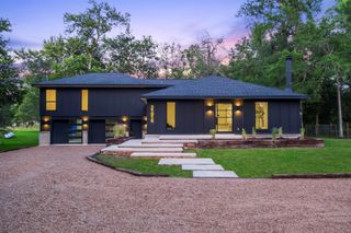 21015 Britt Oaks Drive, Alvin, TX 77511