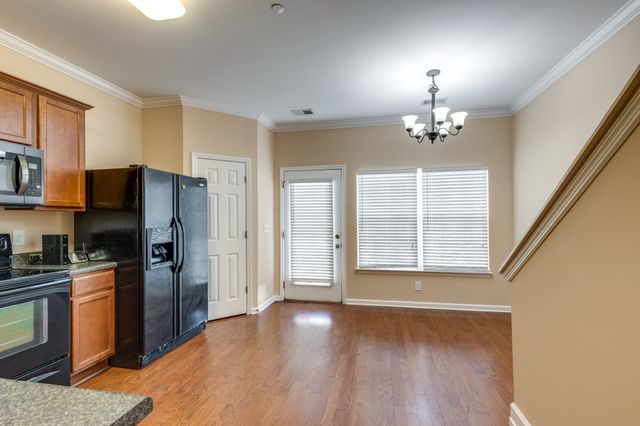 2021 Hemlock Dr, Spring Hill, TN 37174