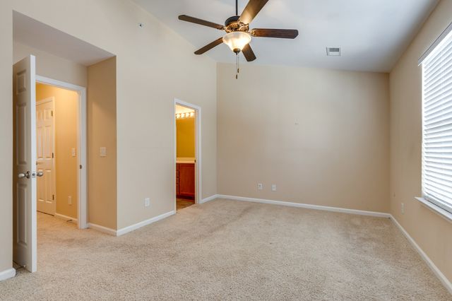 2021 Hemlock Dr, Spring Hill, TN 37174