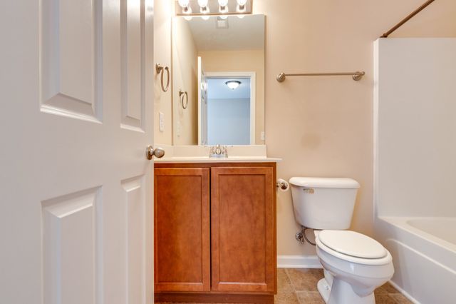 2021 Hemlock Dr, Spring Hill, TN 37174