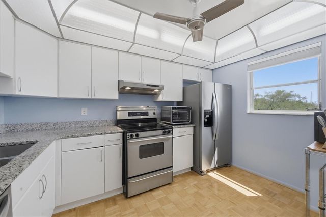 4240 IRONWOOD CIRCLE 406AA, Bradenton, FL 34209