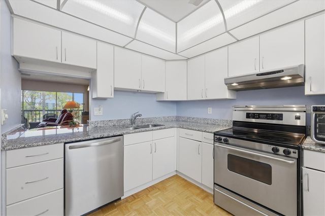 4240 IRONWOOD CIRCLE 406AA, Bradenton, FL 34209