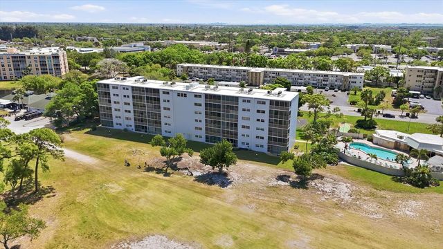 4240 IRONWOOD CIRCLE 406AA, Bradenton, FL 34209