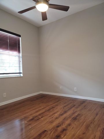 9335 Plantation Estates Drive, West Palm Beach, FL 33411